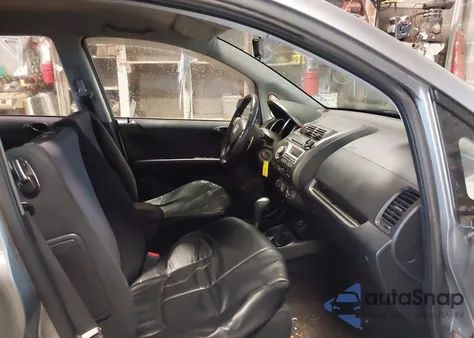 2008 Honda Fit Sport from USA, damaged, VIN JHMGD38648S053053